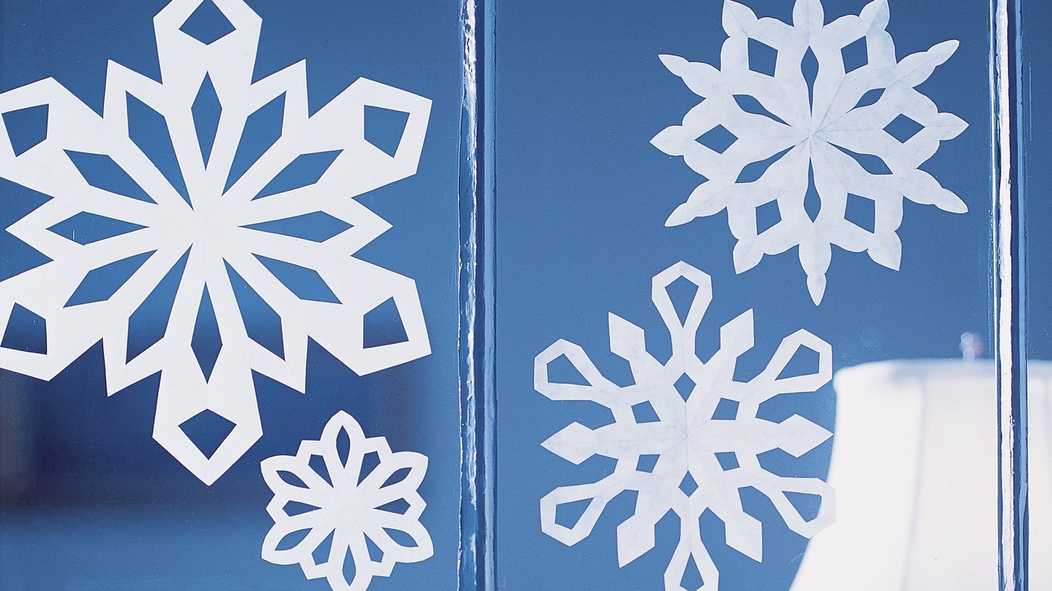 martha stewart paper snowflake instructions