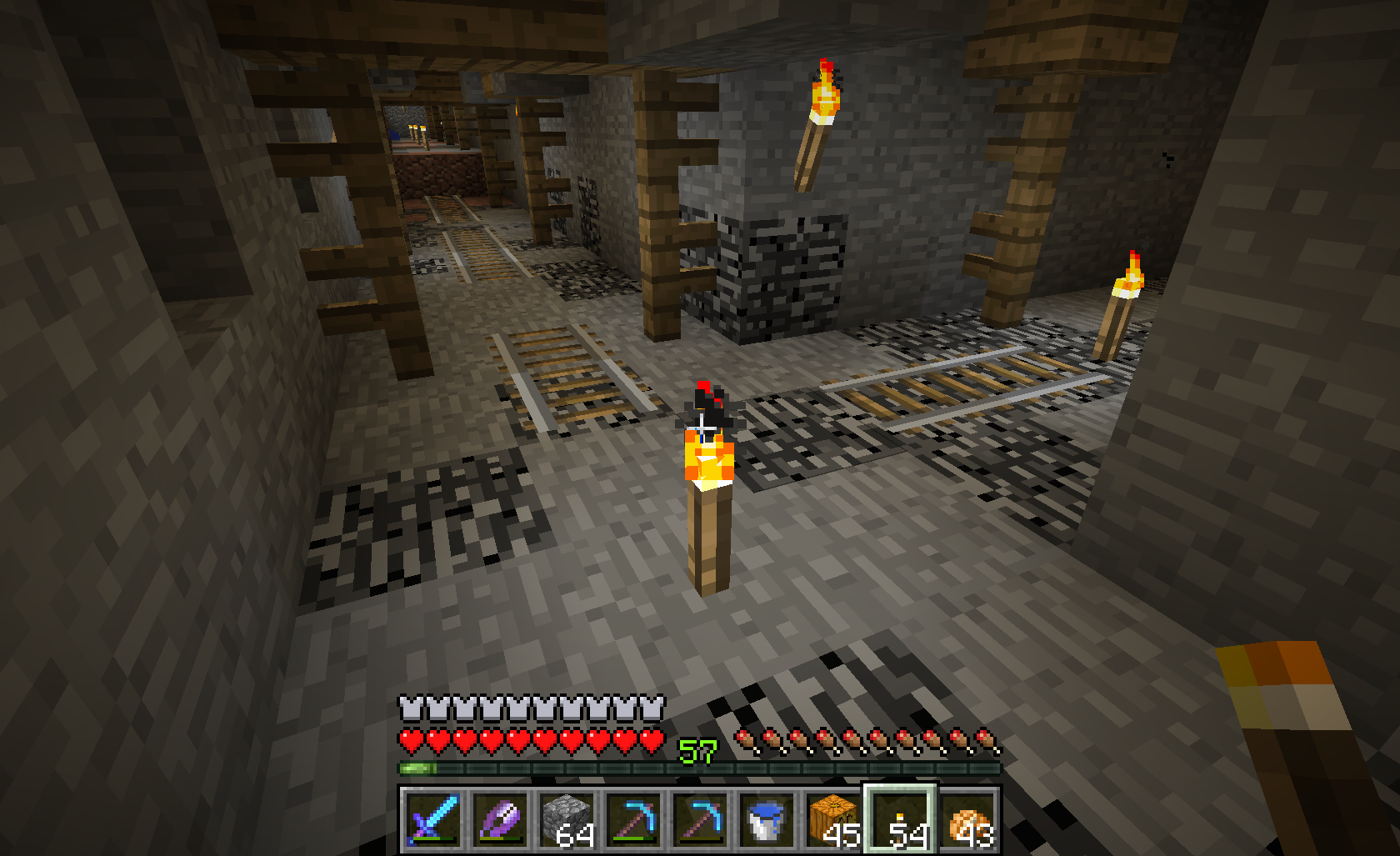 Minecraft how to build a mineshaft